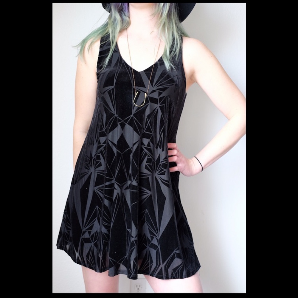 Everly Black Velvet Geometric Dress